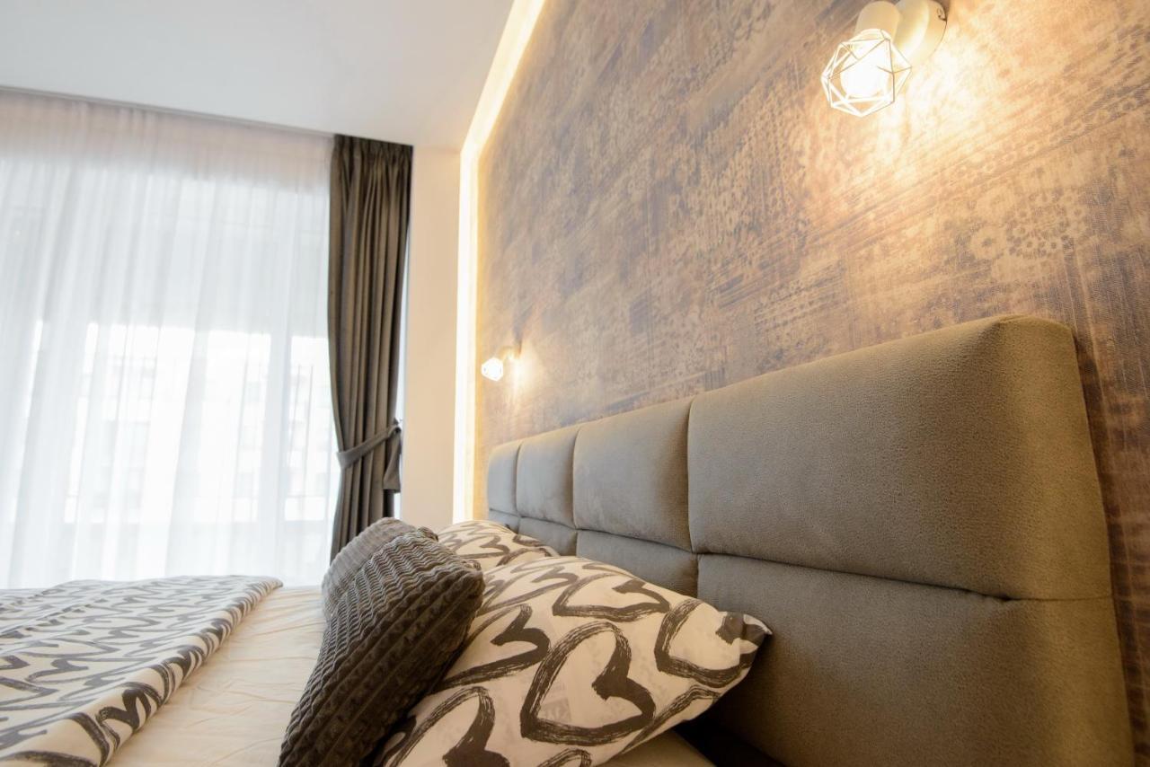 Penthouse Eliza - Coressi Braşov Exterior foto